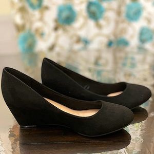 Seychelles, Size 9, black Wedges